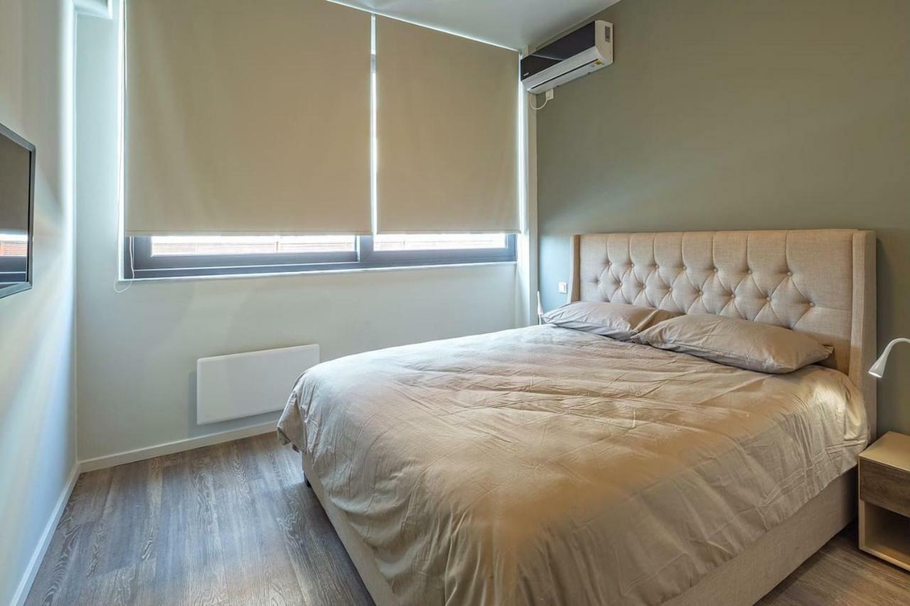 The Apartment 2 Bdrs/2 Baths Luxury Residence Афины Экстерьер фото